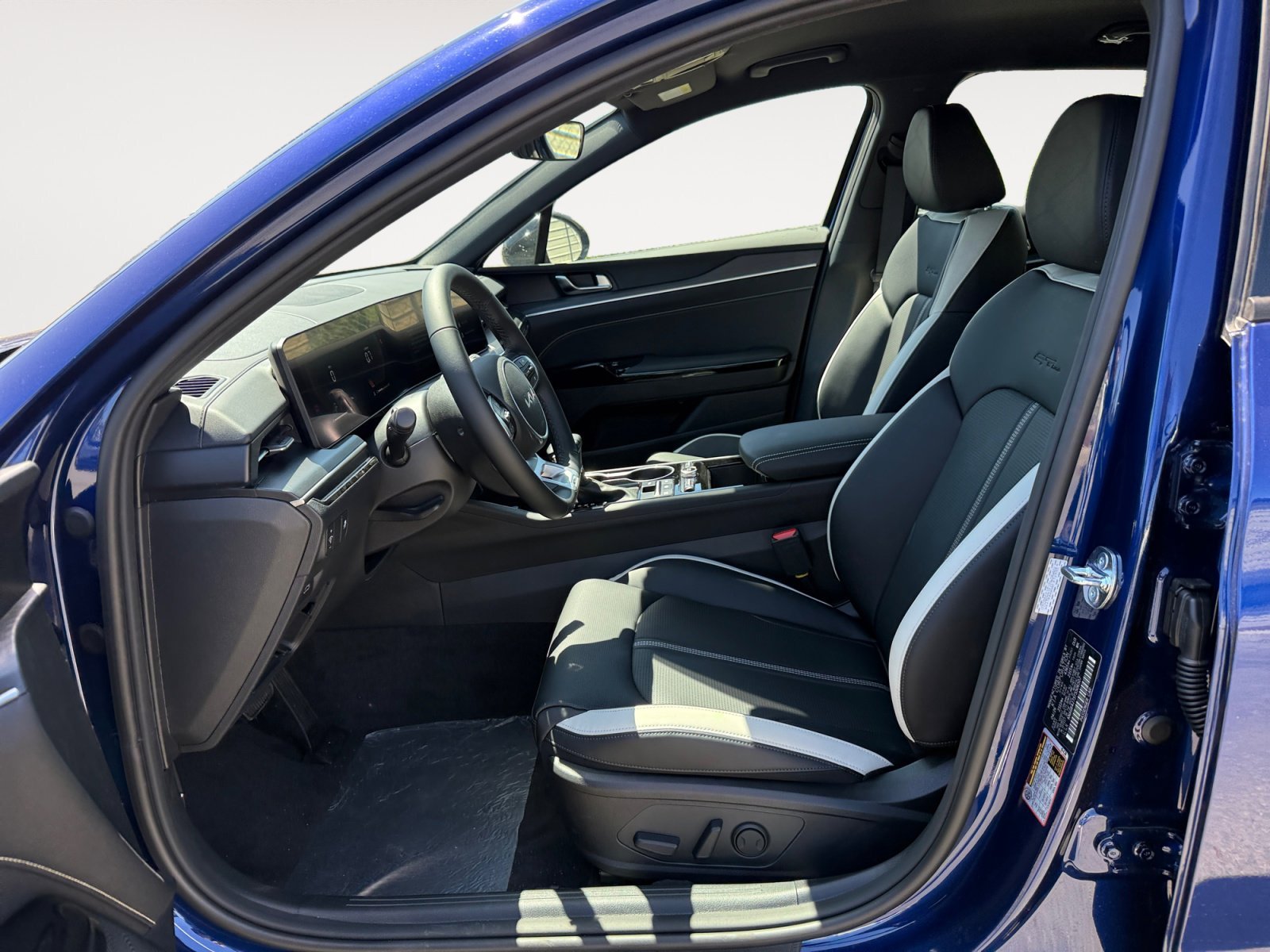 New 2026 Yacht Blue Kia GT-Line FWD image 10