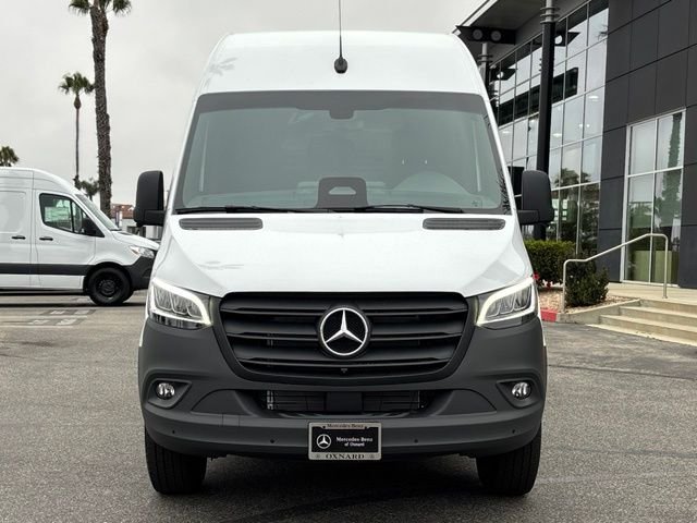 New 2026 White Mercedes-Benz  image 6