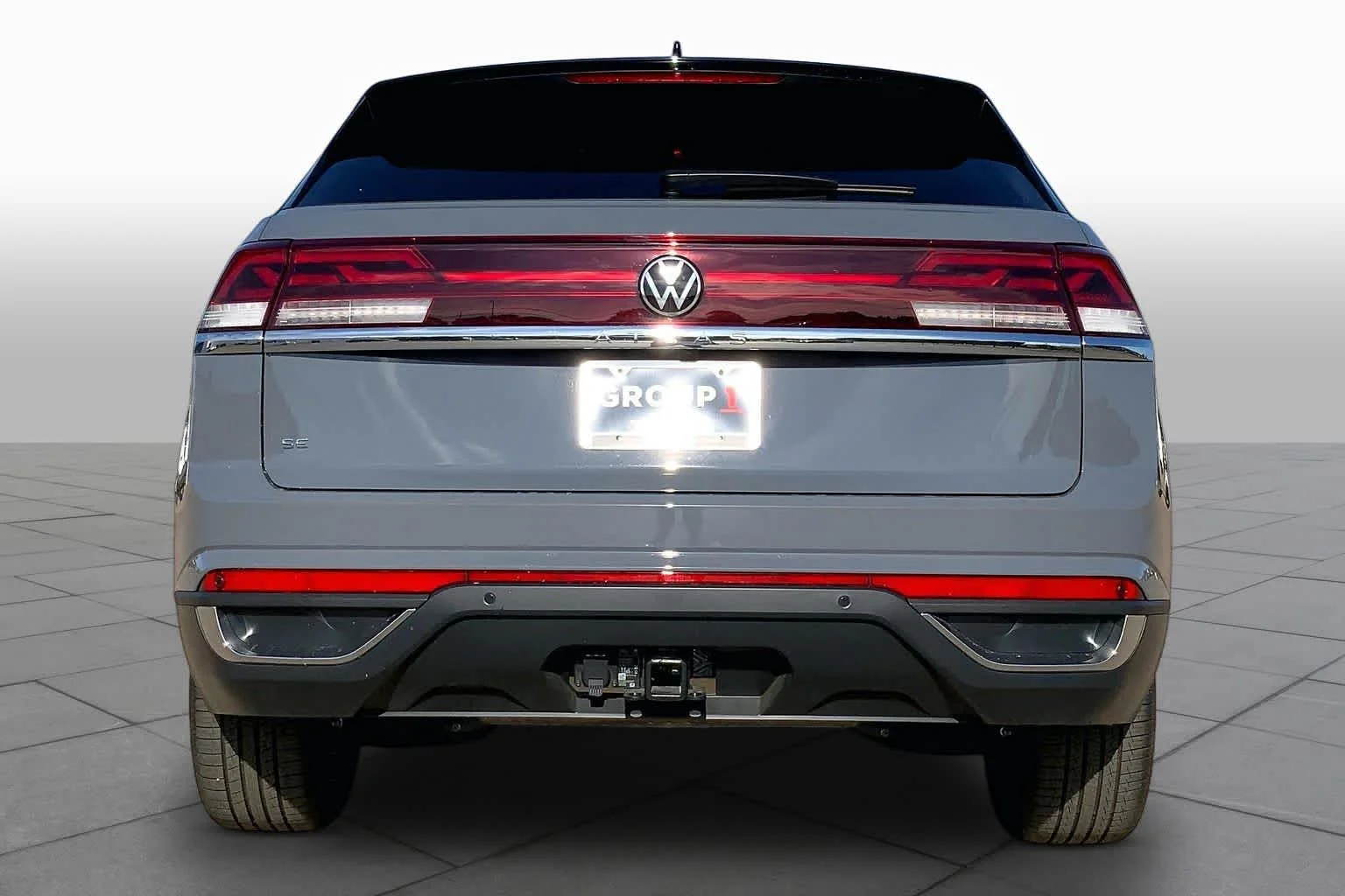 New 2026 Pure Gray Volkswagen 2.0T SE w/Technology image 4
