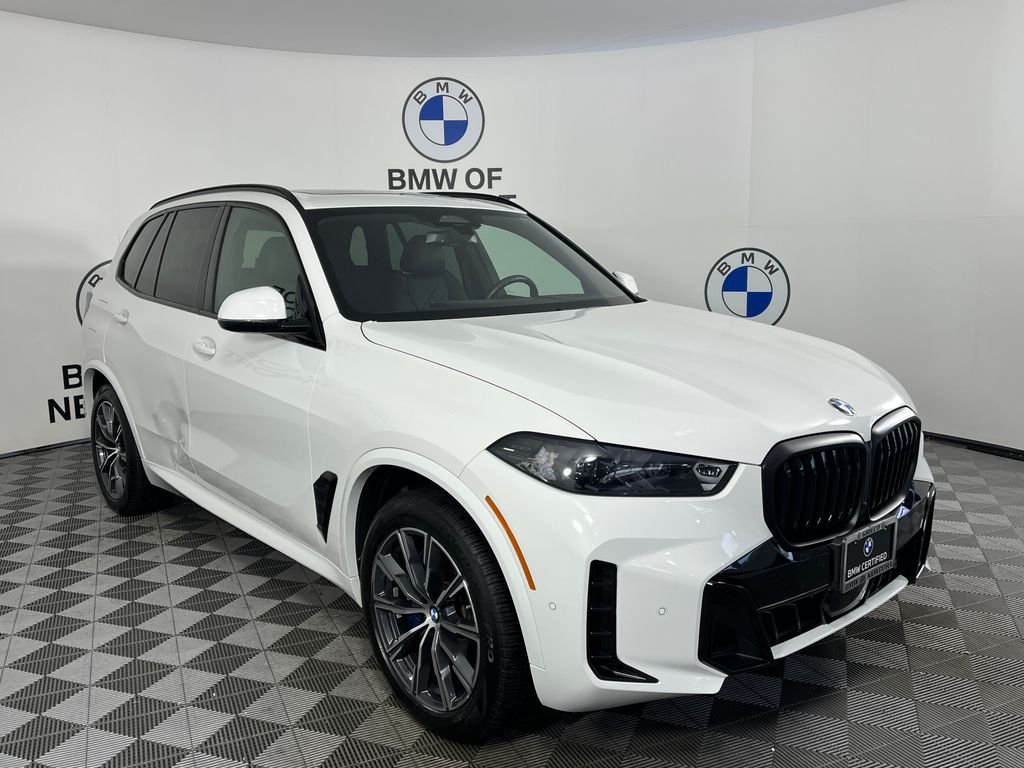 Used 2025 White BMW xDrive40i image 1