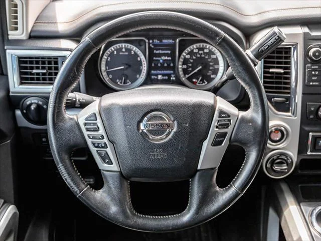 Used 2019 Silver Nissan PRO-4X image 12