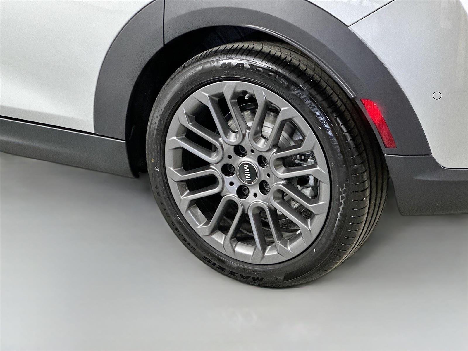 2025 MINI Hardtop 4 Door S - Photo 25