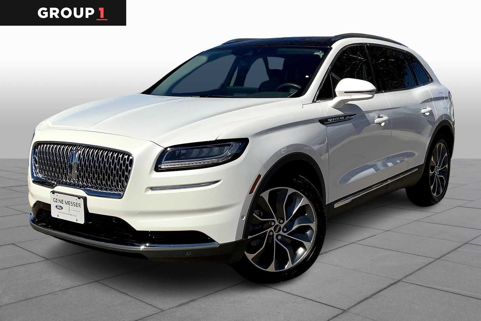 2022 Lincoln Nautilus Reserve FWD's photo