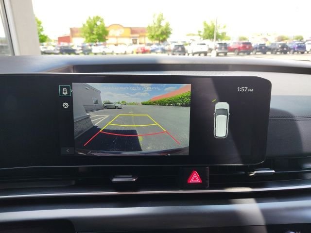 Used 2025 Red Kia LXS image 21