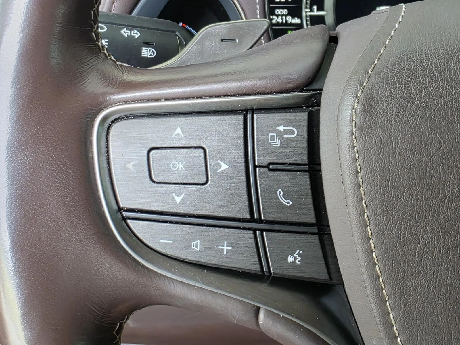 2020 Lexus LS Base - Photo 27