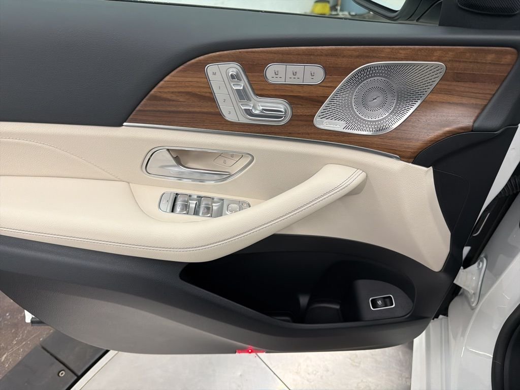 Used 2026 White Mercedes-Benz GLE 350 image 17