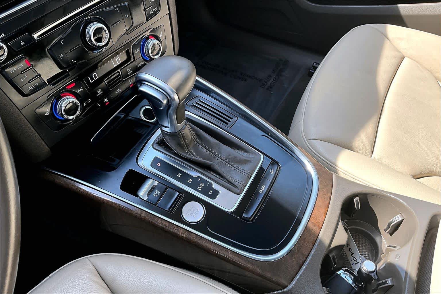 Used 2015 Moonlight Blue Metallic Audi Premium Plus image 16