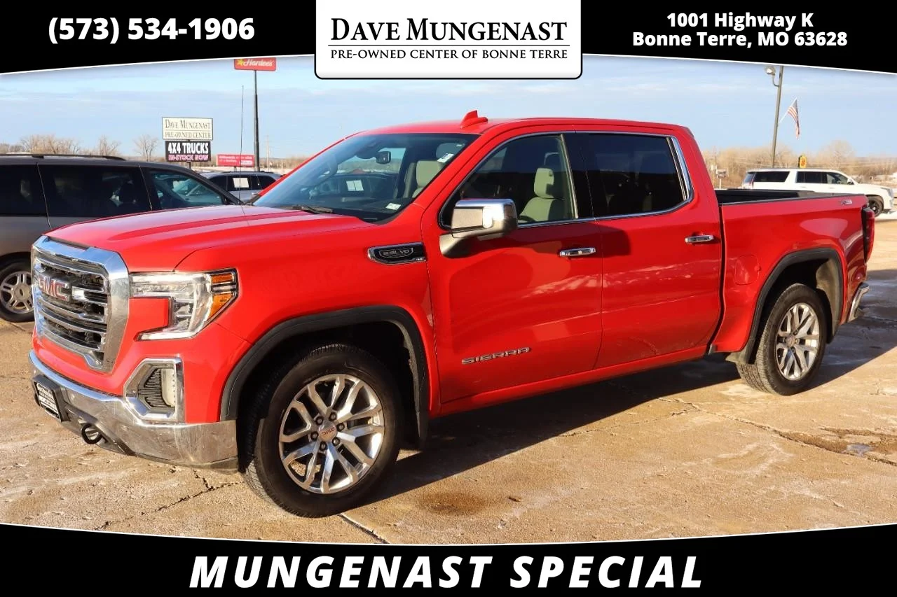 2022 GMC Sierra 4WD Crew Cab Short Box SLT's photo