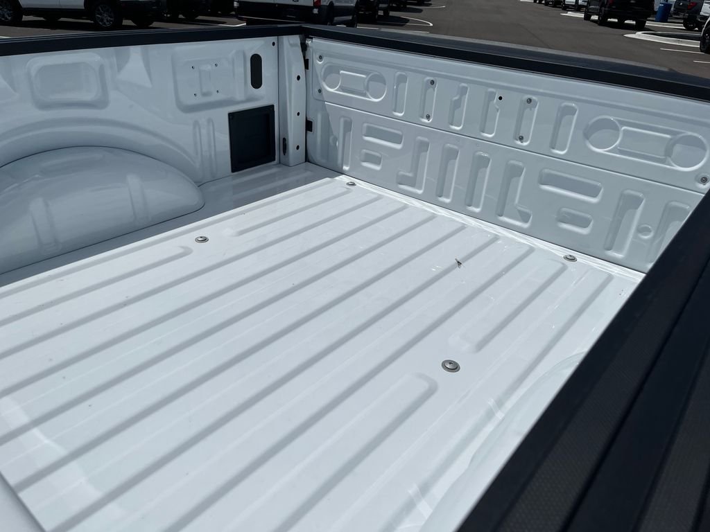 New 2026 Oxford White Ford STX® image 10