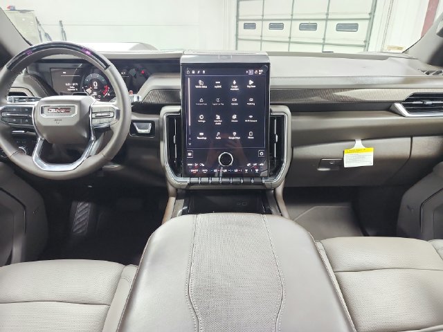 Used 2025 Red GMC Elevation image 26