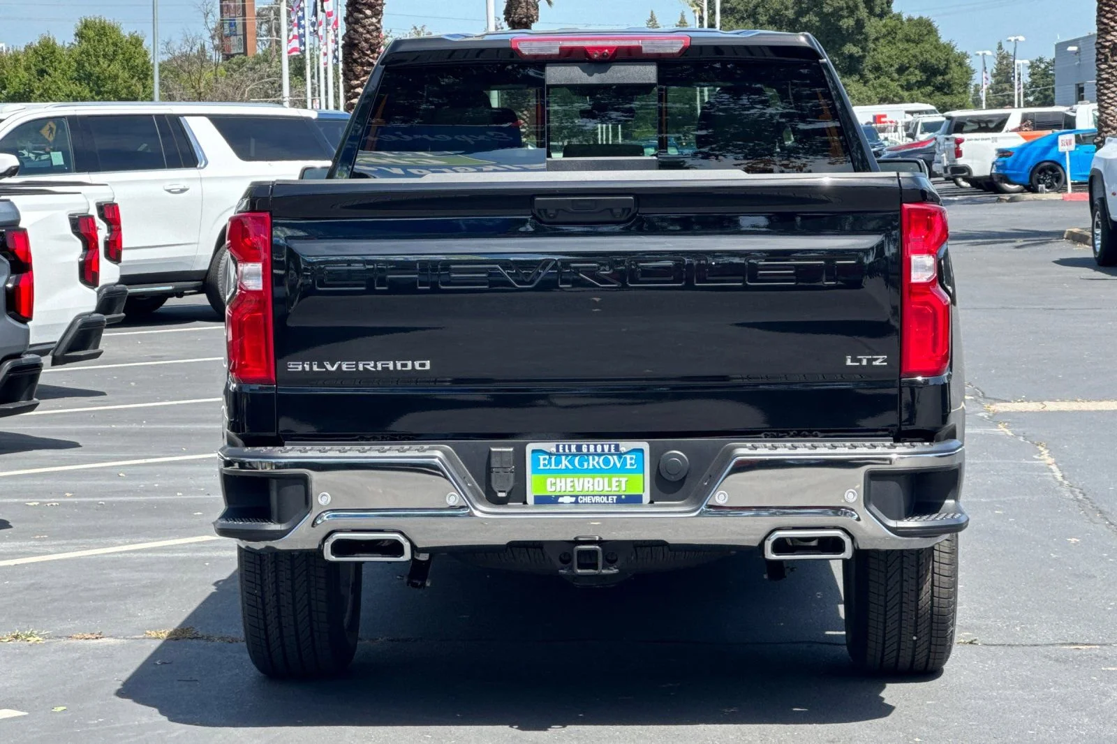 2026 Chevrolet Silverado 1500 LTZ - Photo 4