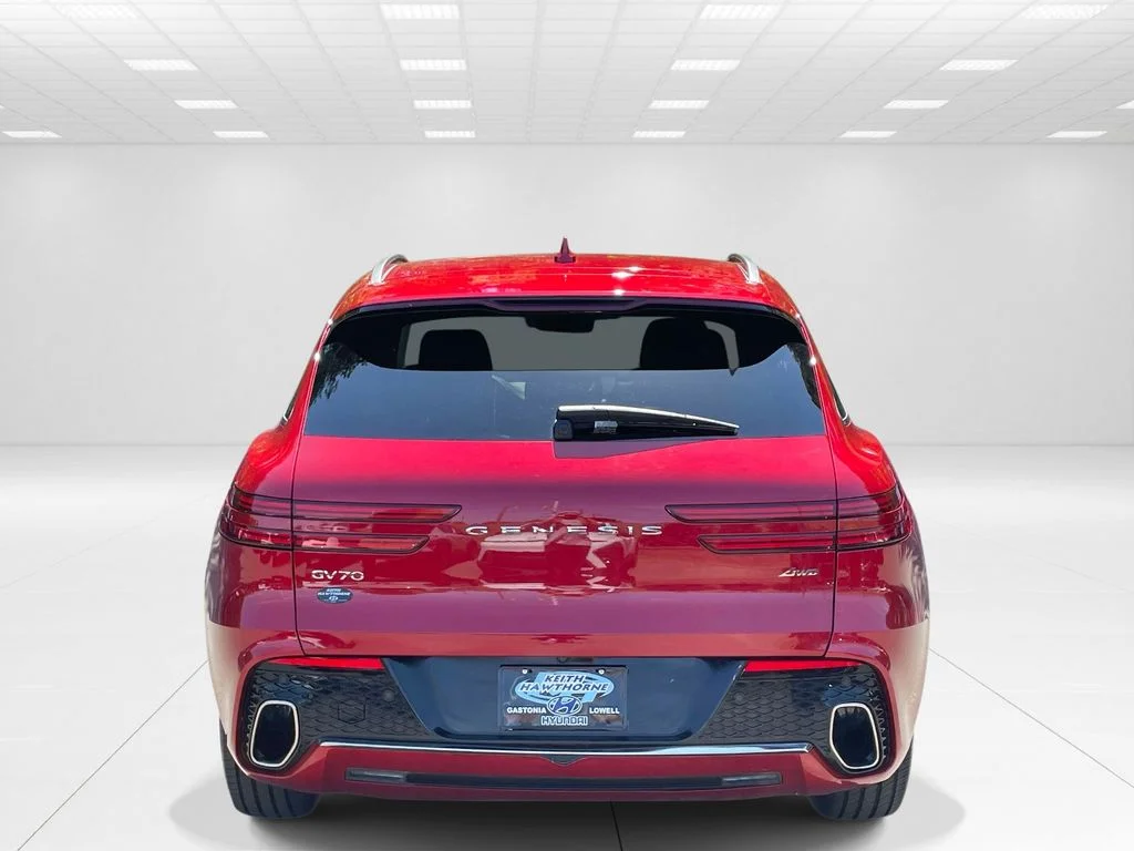 Used 2025 Red Genesis 2.5T image 5
