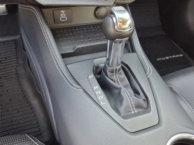 2024 Ford Mustang EcoBoost Premium - Photo 32