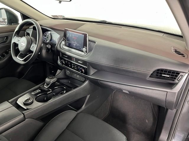 Used 2023 Gray Nissan S image 37