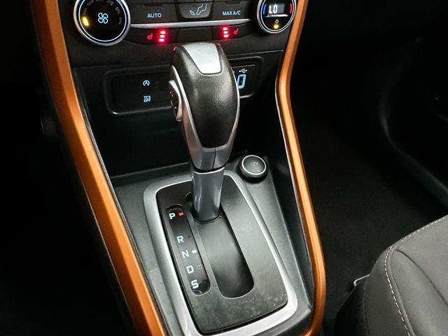Used 2021 Blue Ford SE image 26
