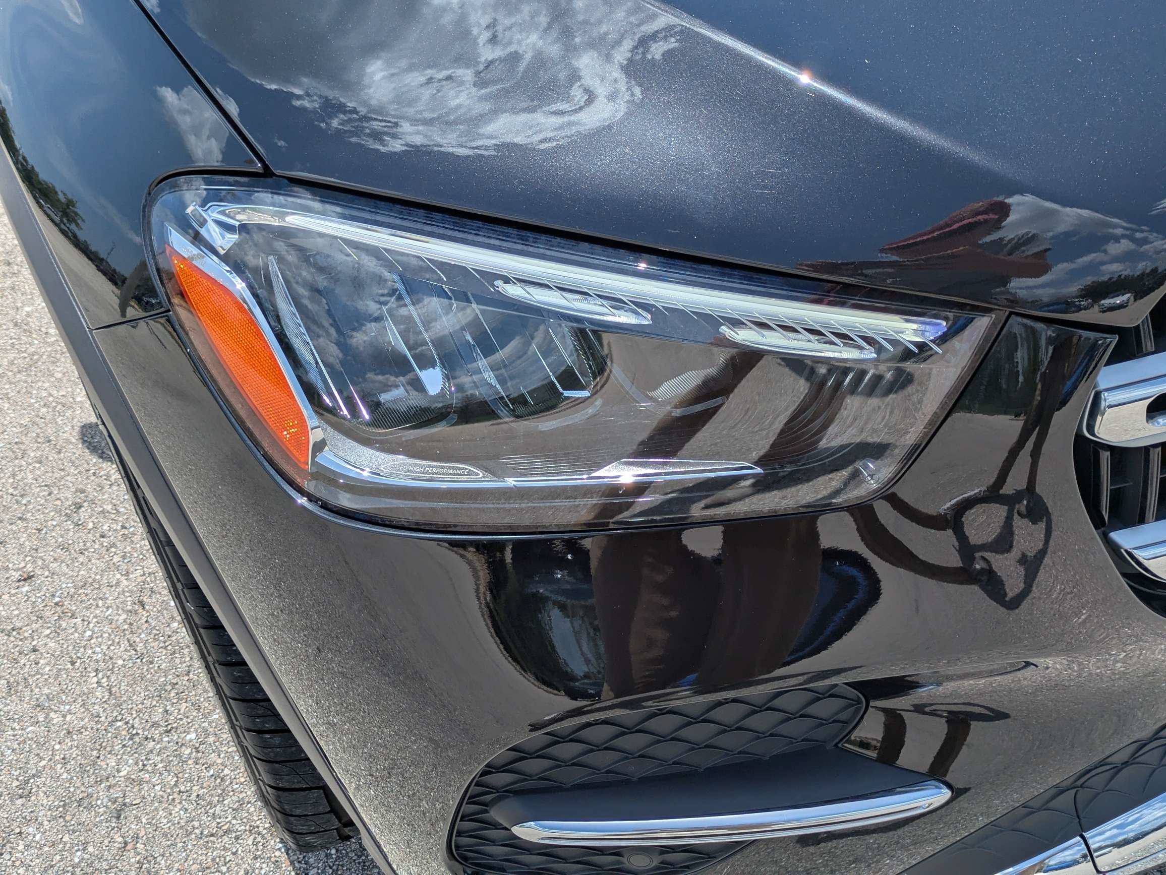 Used 2025 Obsidian Black Metallic Mercedes-Benz GLE 350 image 9