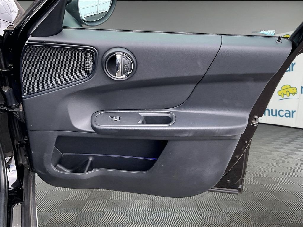 Used 2019 Midnight Black Metallic MINI  image 12