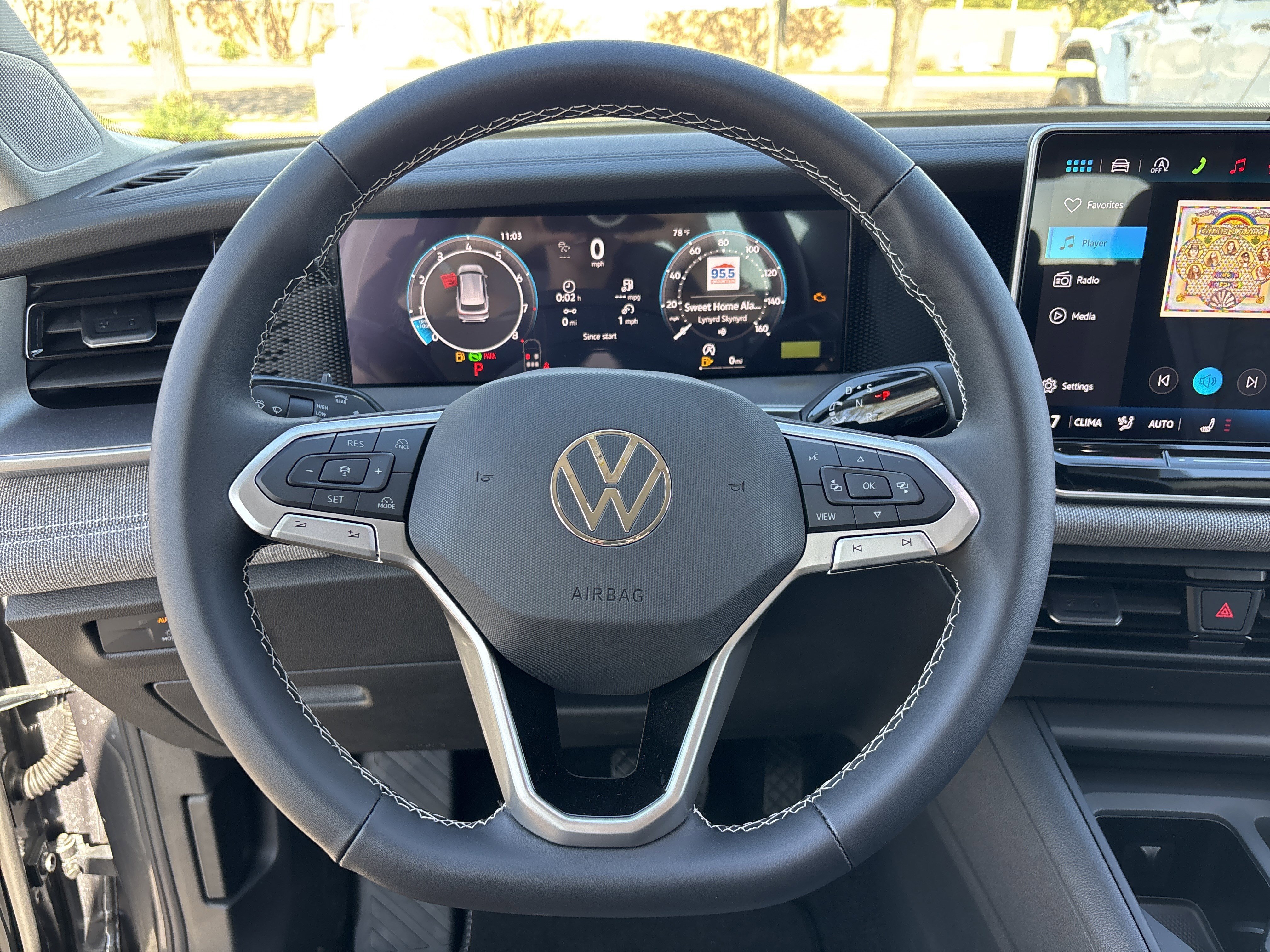New 2026 Platinum Gray Metallic Volkswagen S image 20