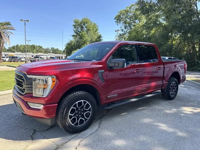 Used 2021 Rapid Red Metallic Tinted Clearcoat Ford XLT image 6