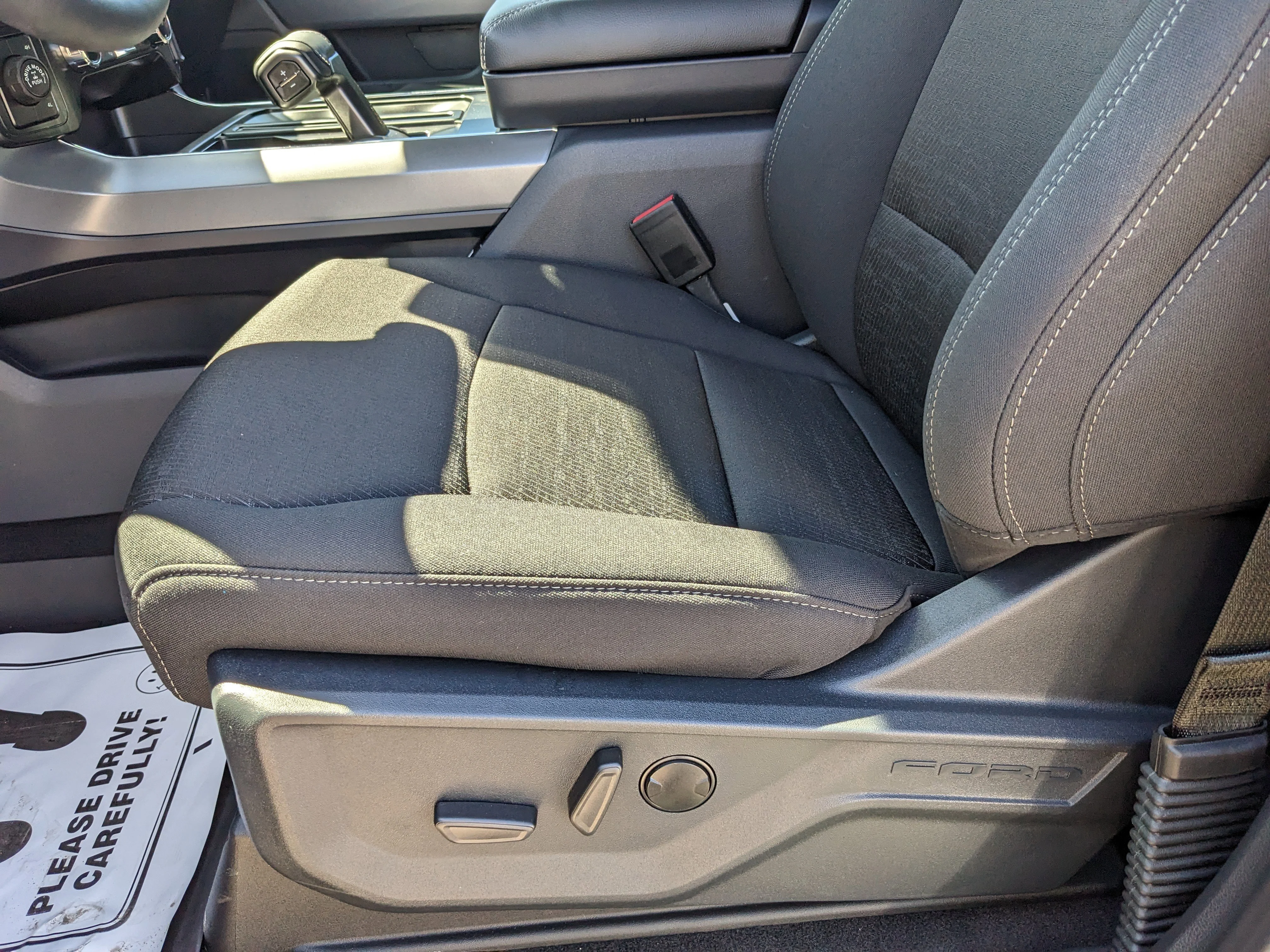 New 2026 Agate Black Metallic Ford XLT image 18
