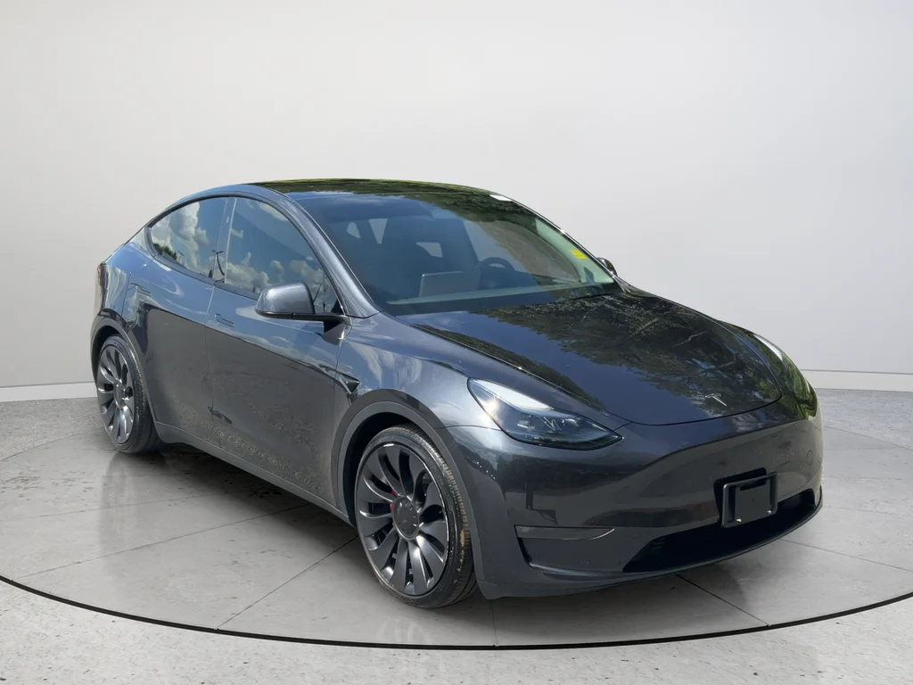 2025 Tesla Model Y