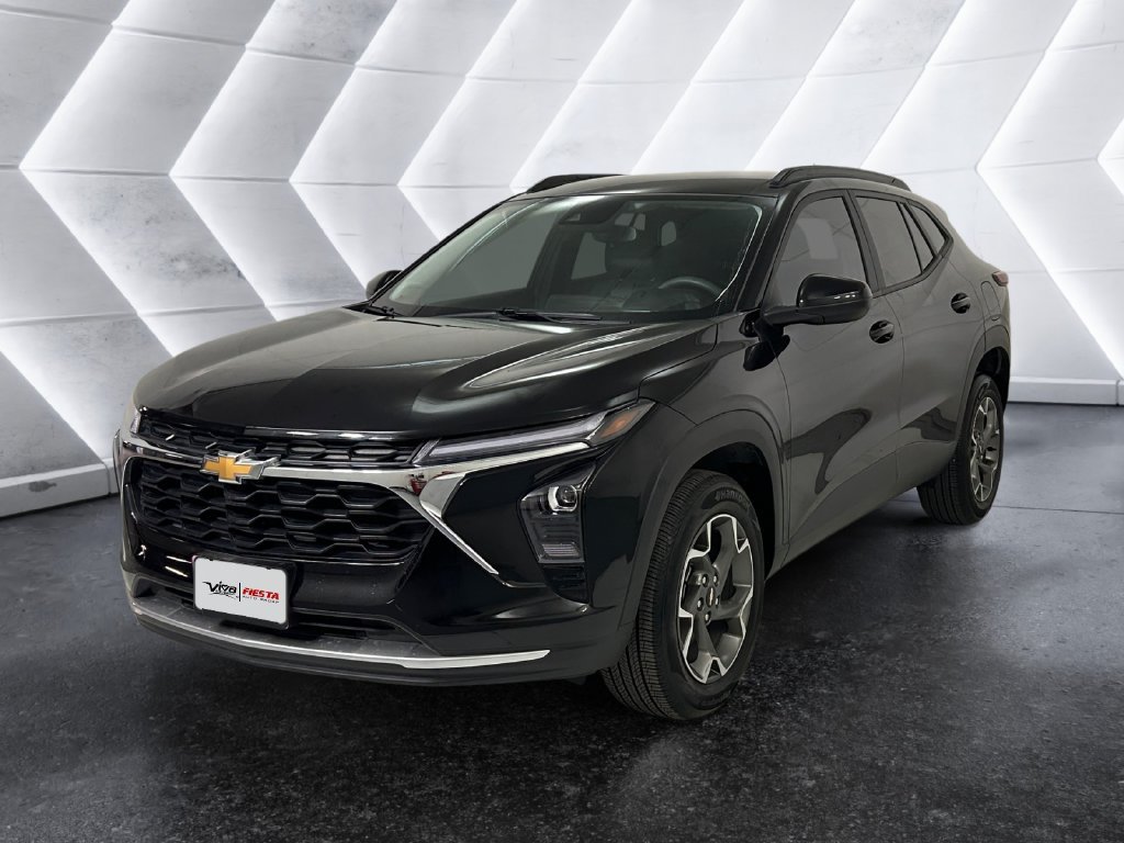Used 2025 Black Chevrolet LT image 3