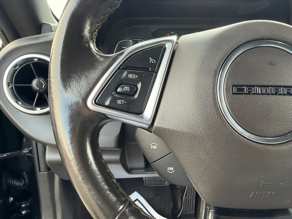 Used 2022 BLACK Chevrolet LT1 image 23