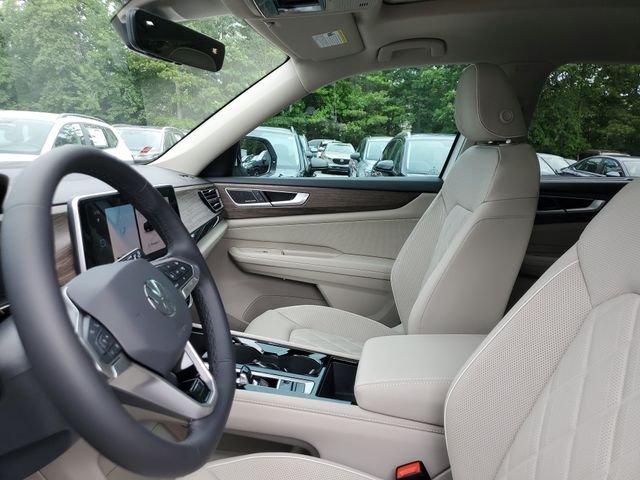 New 2026 White Volkswagen 2.0T SEL Premium R-Line image 17
