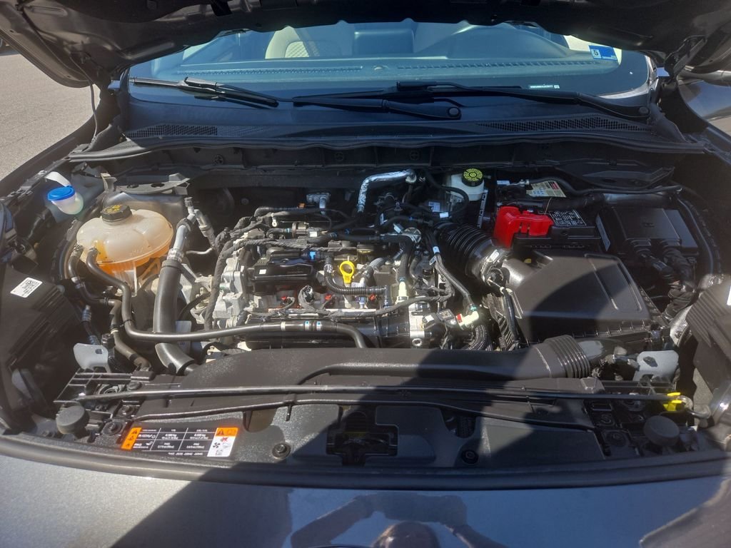 Used 2020 Magnetic Ford SE image 22