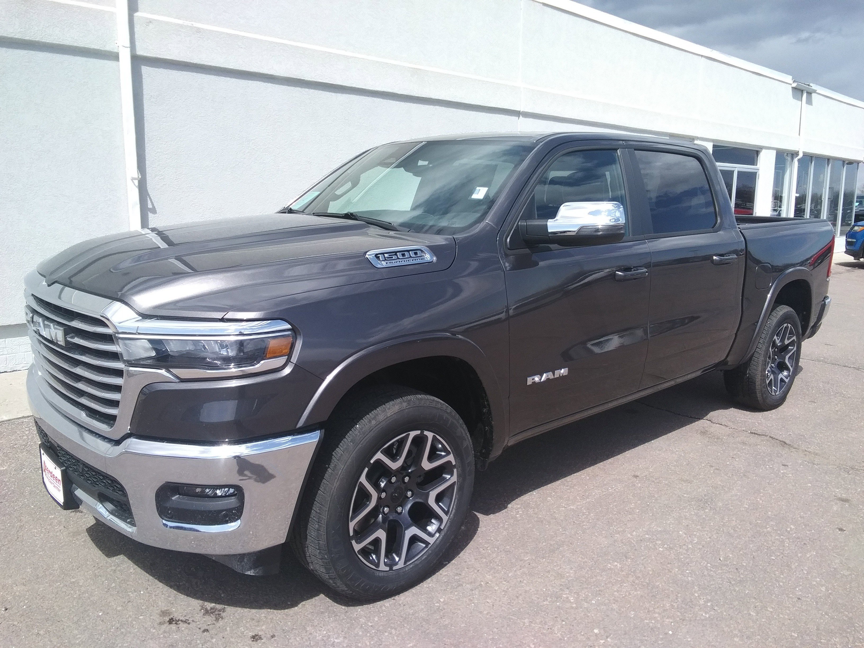 New 2026 Granite Crystal Metallic Clear-Coat Exterior Paint RAM Laramie image 2