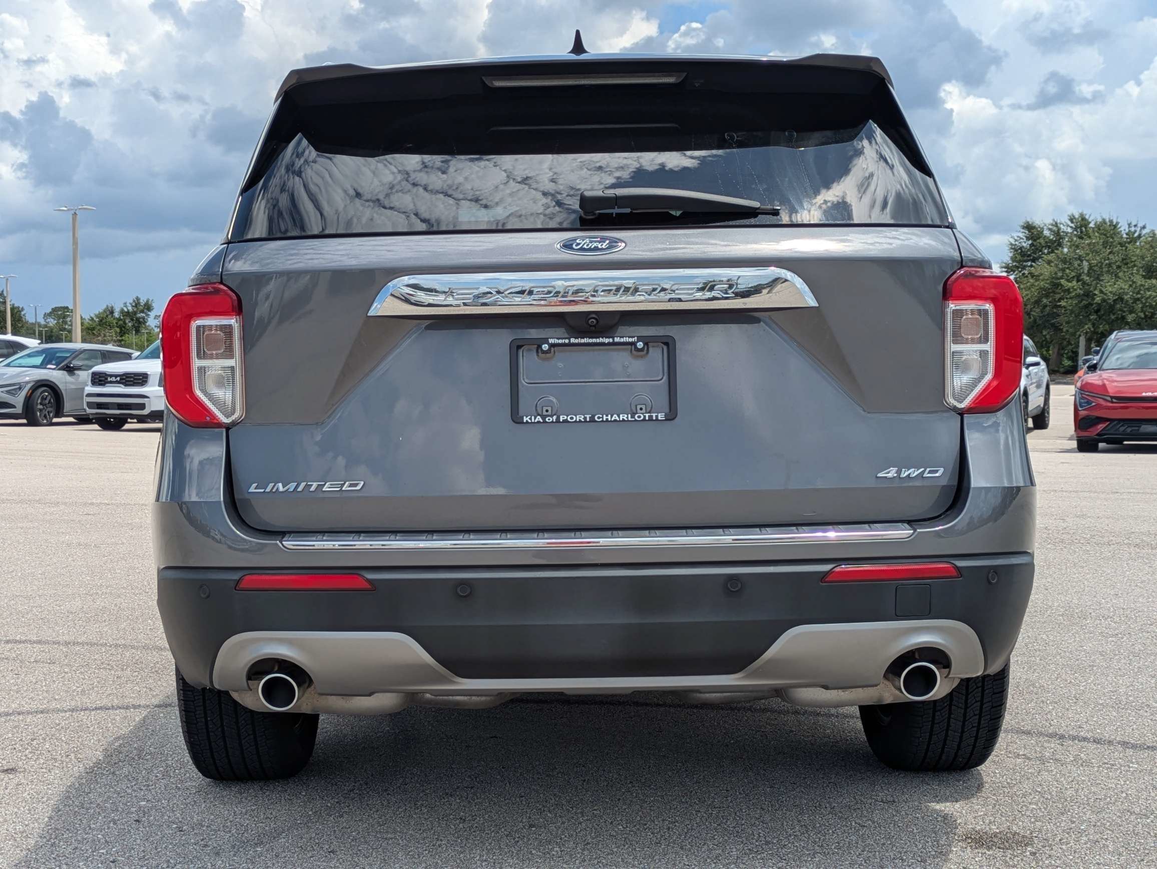 Used 2022 Carbonized Gray Metallic Ford Limited image 6