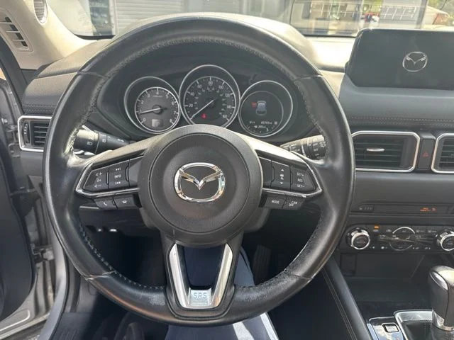 Used 2017 Silver Mazda Grand Touring image 5