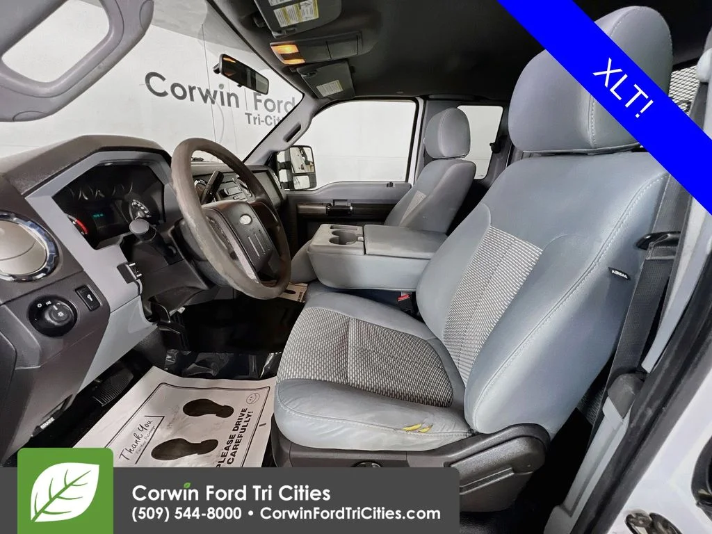 Used 2012 Oxford White Ford XLT image 22