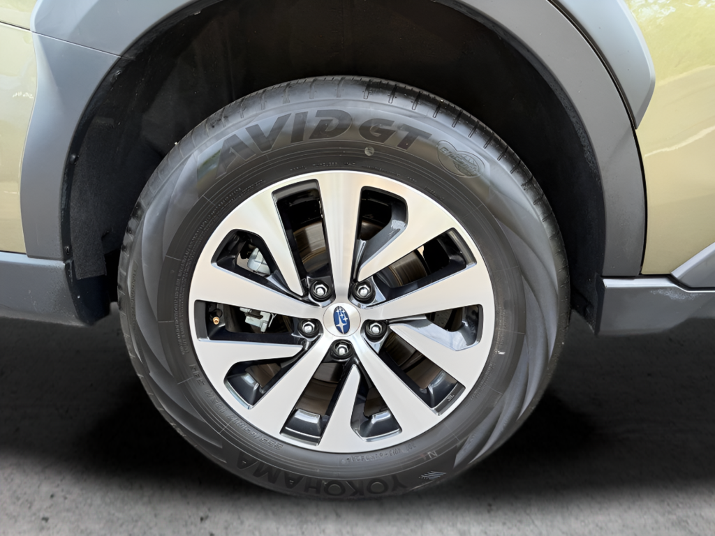 Used 2025 Green Subaru Premium image 31