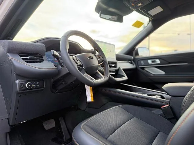 2026 Ford Explorer Tremor - Photo 14