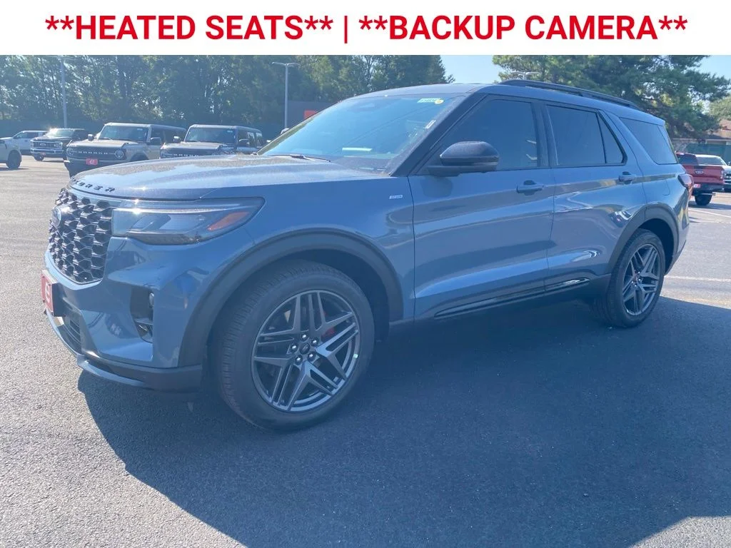 New 2026 Vapor Blue Metallic Ford ST-Line image 3