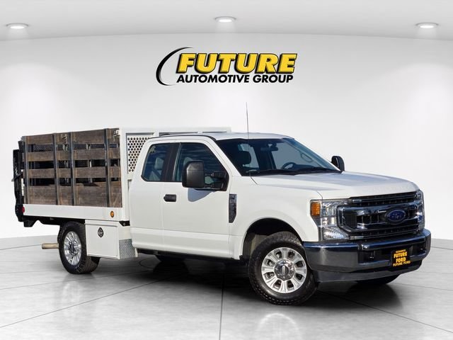 Used 2021 White Ford XL image 1