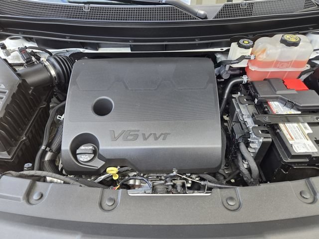 Used 2023 Summit White Chevrolet LS image 30