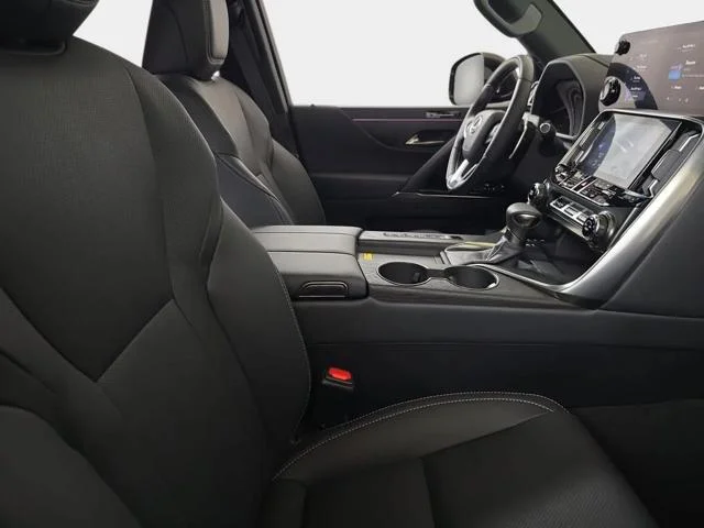2026 Lexus LX 600 Luxury - Photo 16