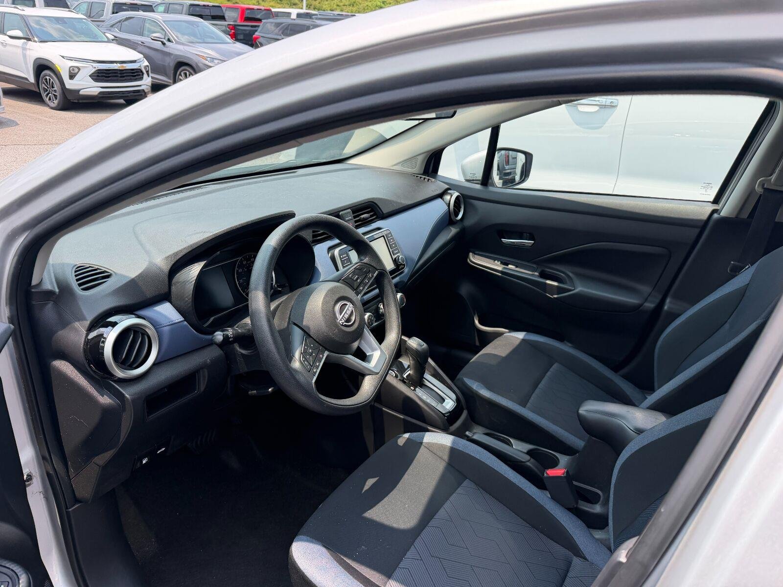 Used 2023 Brilliant Silver Metallic Nissan SV image 5