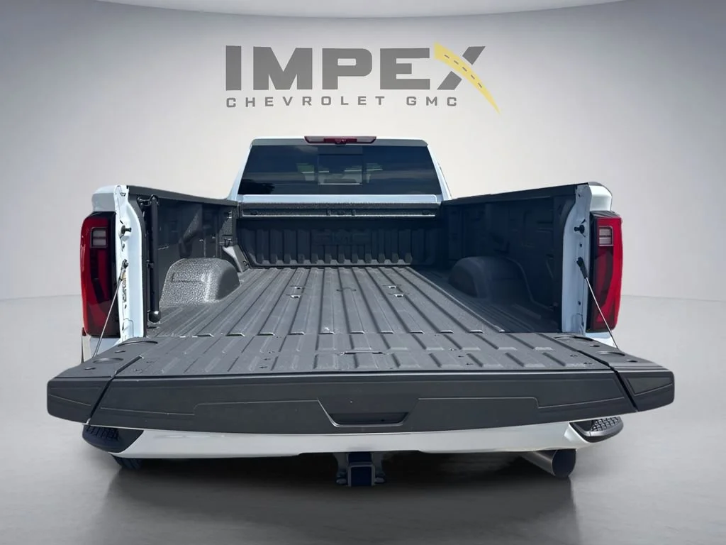 New 2026 Glacier White Tricoat GMC Denali Ultimate DRW image 32