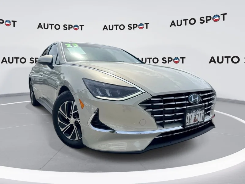 2023 Hyundai Sonata Blue's photo
