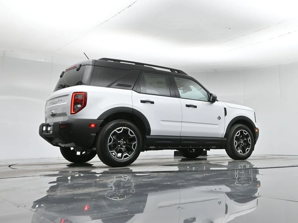 New 2026 Oxford White Ford Outer Banks image 53
