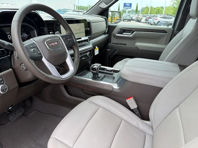 2026 GMC Sierra 1500 SLT - Photo 18