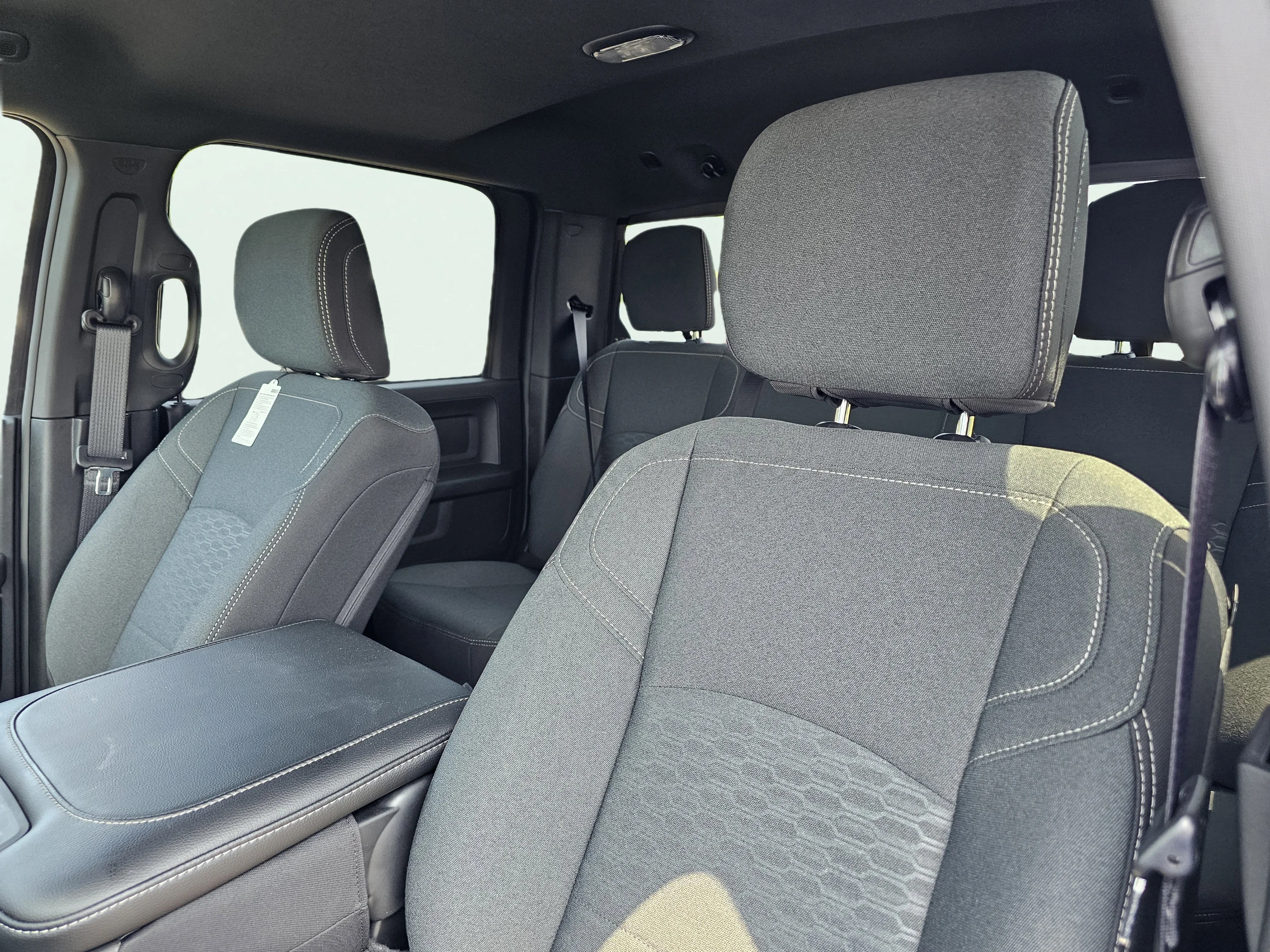 2025 RAM 2500 Tradesman - Photo 19