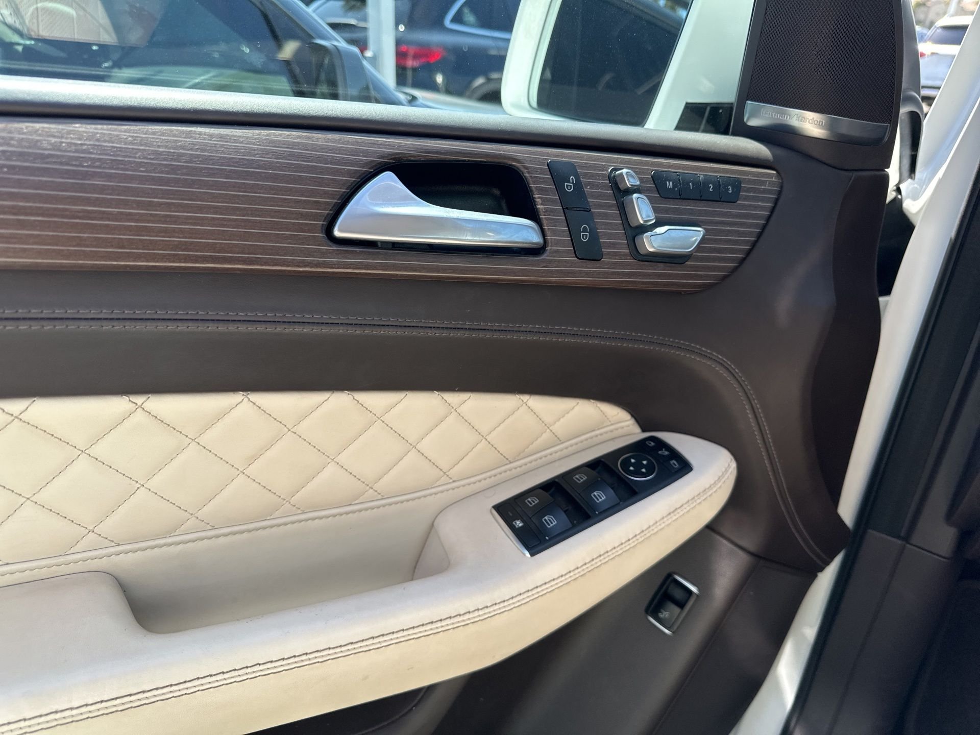 Used 2019 White Mercedes-Benz GLS 450 image 8