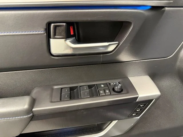 2024 Toyota Tundra Platinum - Photo 11