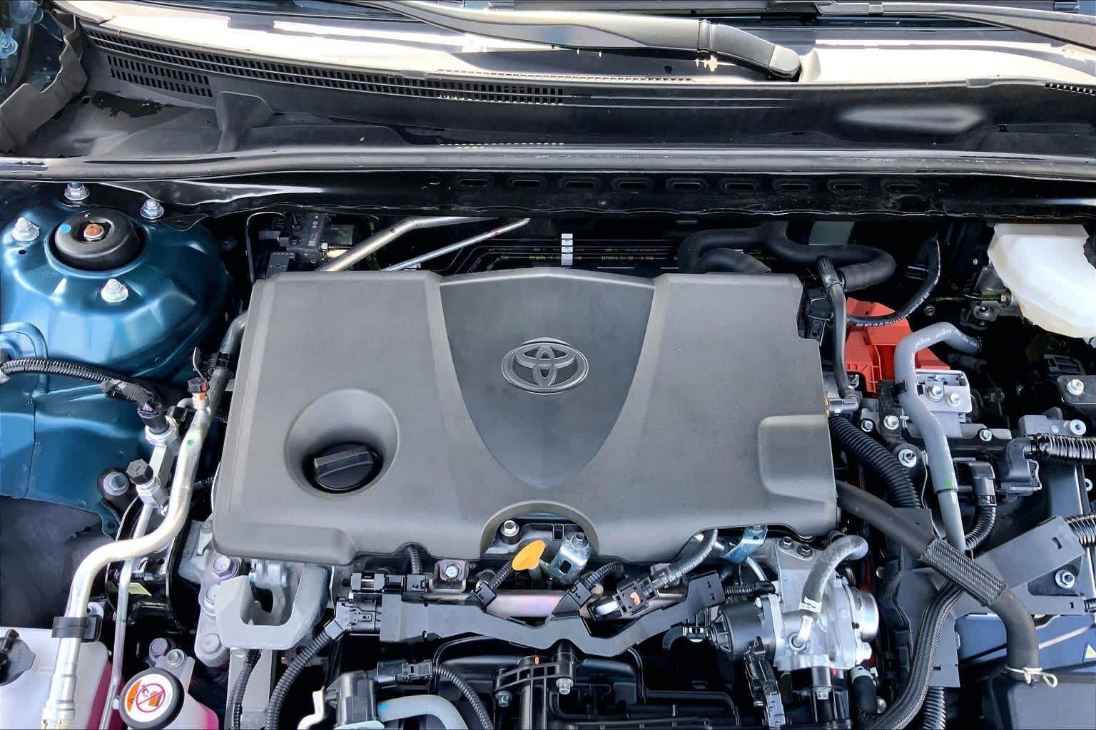 Used 2025 Ocean Gem Toyota SE image 30