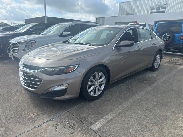Used 2024 Mineral Gray Metallic Chevrolet LT image 3