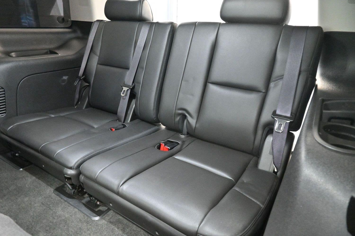Used 2013 Black Raven Cadillac Premium image 33